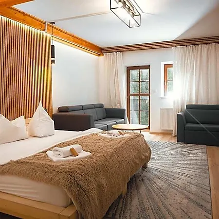 Marlene Hotel Oscadnica